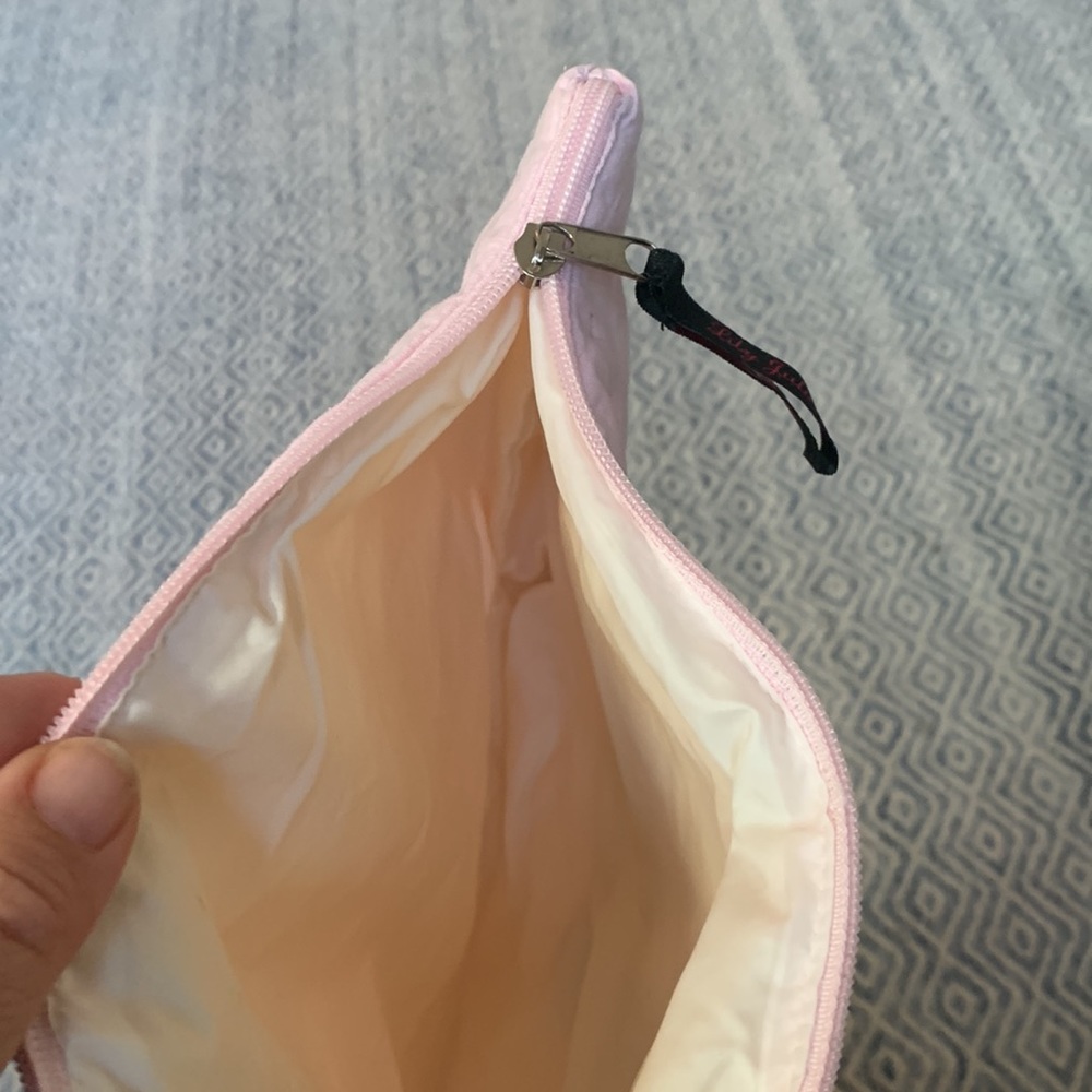 Cute Zip Pouch for Wet Swimsuit - Picture 4 of 5